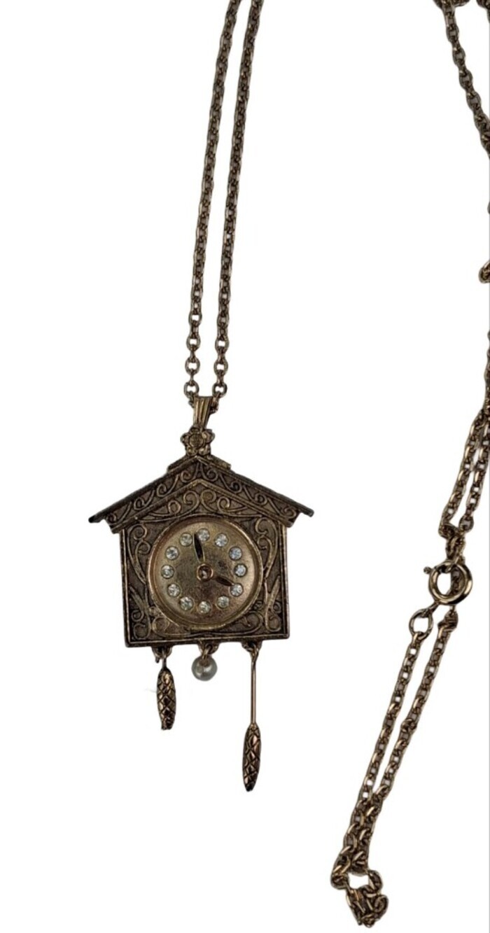 Vintage Vanda USA Cuckoo Clock Solid Perfume Locket Necklace Gold Tone - Picture 3 of 8